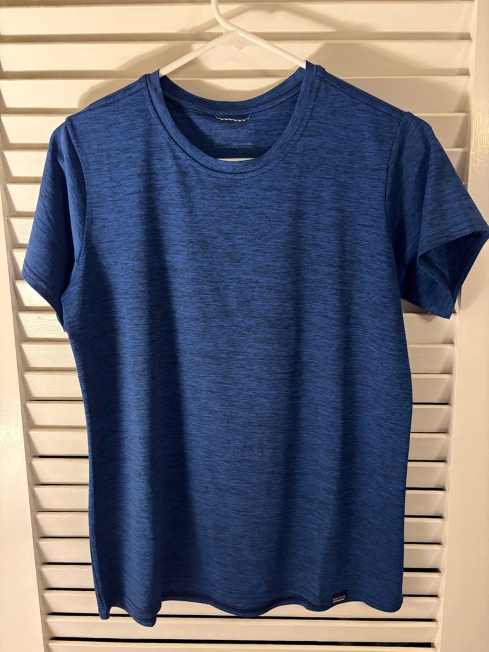 Patagonia women’s short sleeve capaline, cool medium